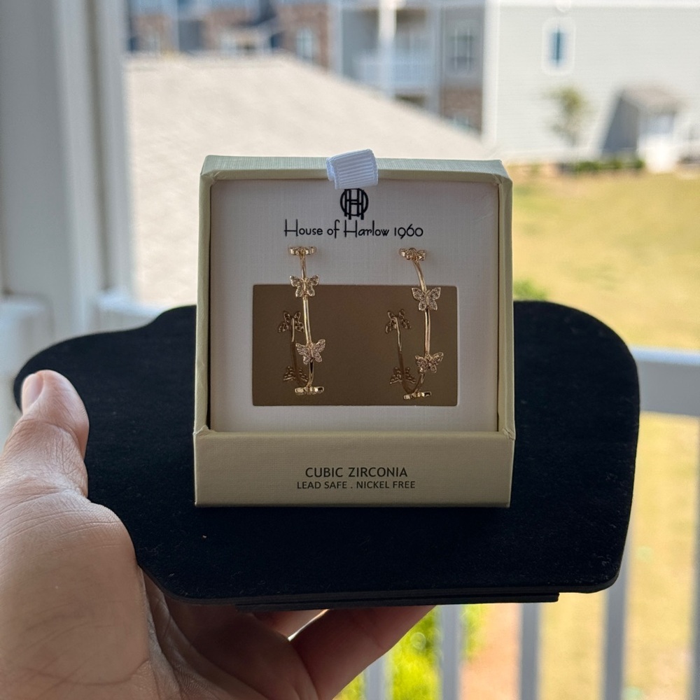 House of Harlow 1960 Gold Butterfly Hoop Earrings - Picture 3 of 7